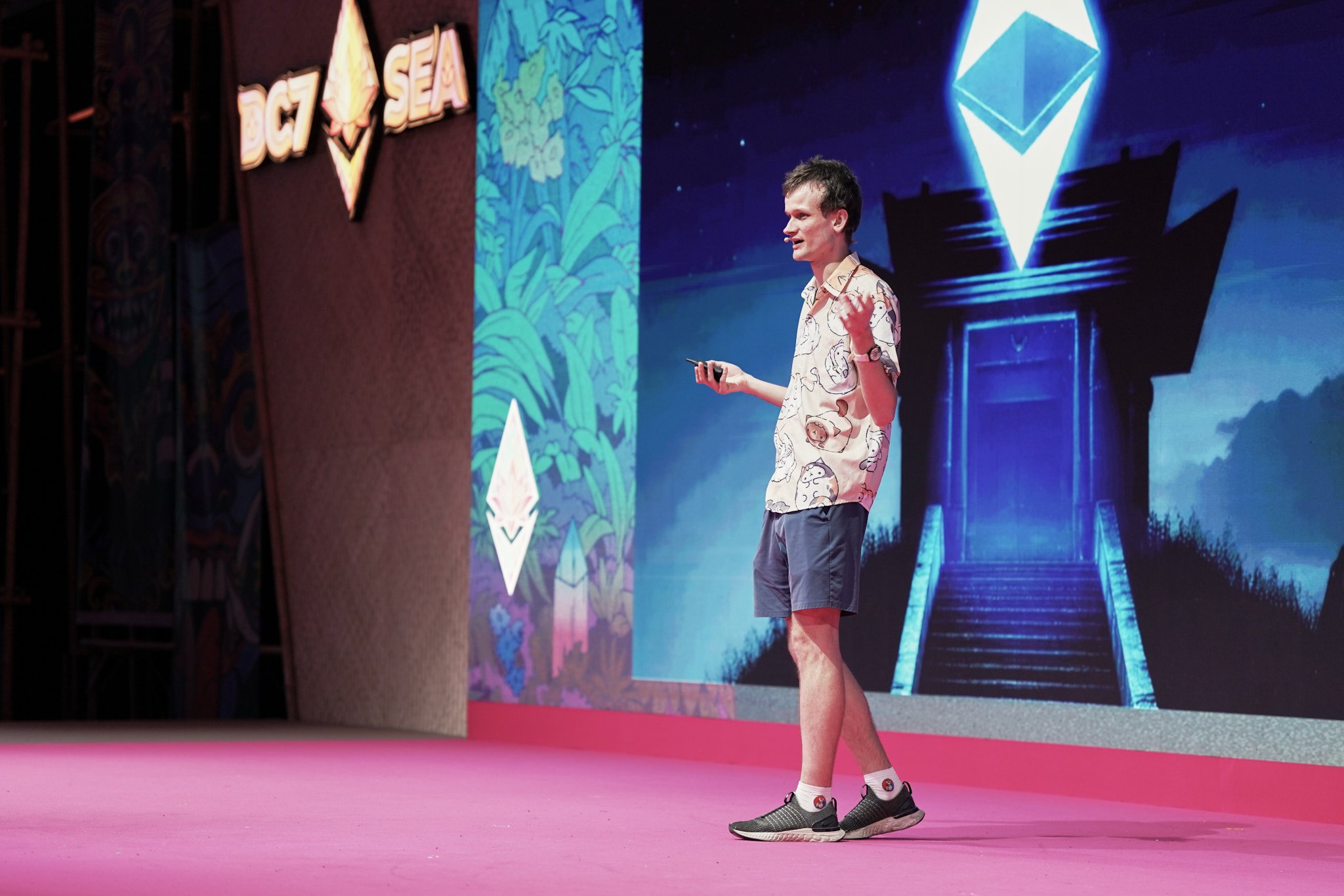 Keynote: Ethereum in 30 minutes